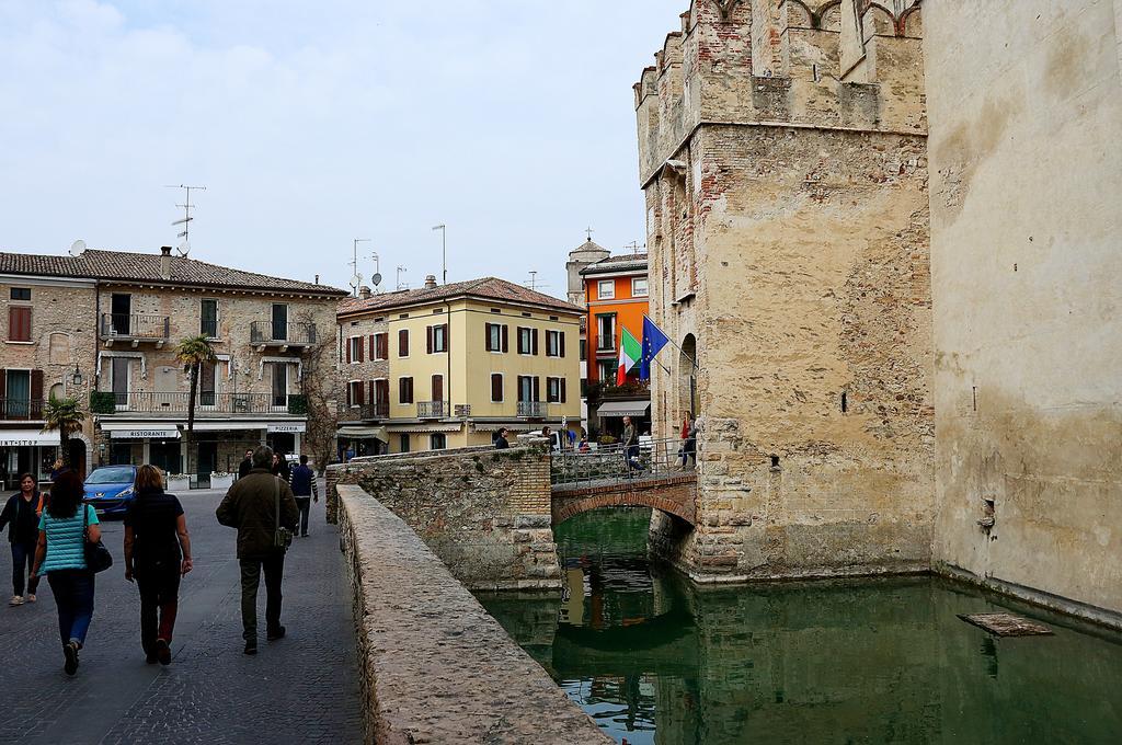 Aurora Sirmione Appartamenti Kültér fotó